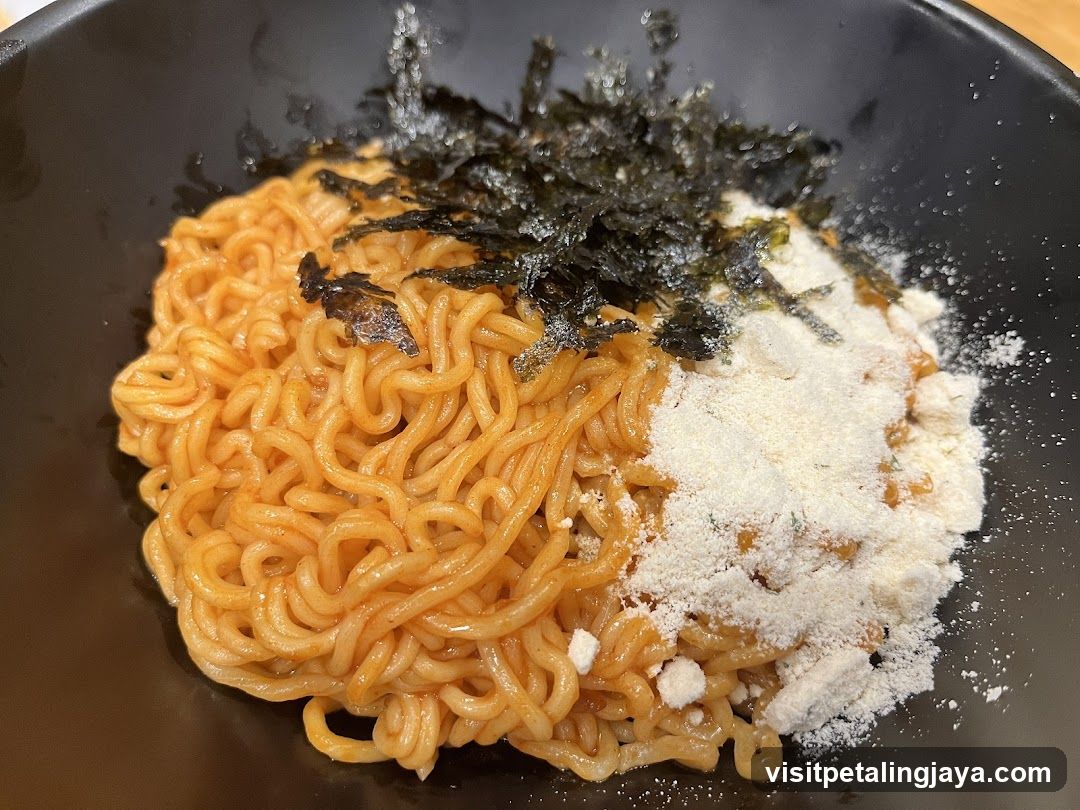Spicy Noodles with Seaweed and Cheese