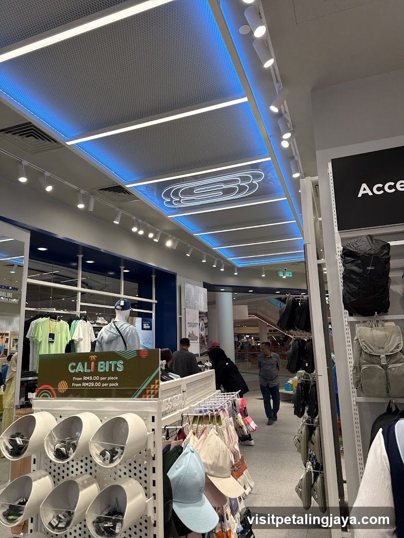Skechers Store Interior