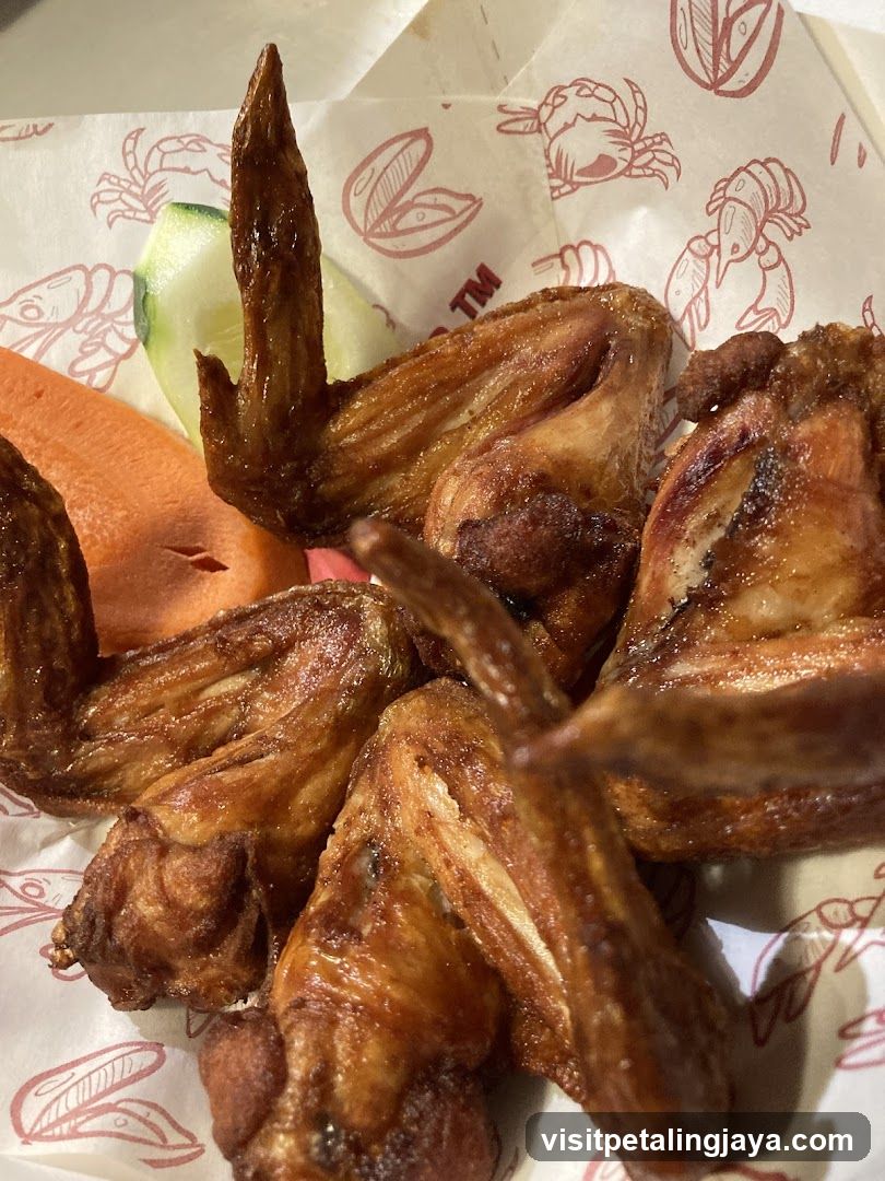 Fried Chicken Wings with Sides