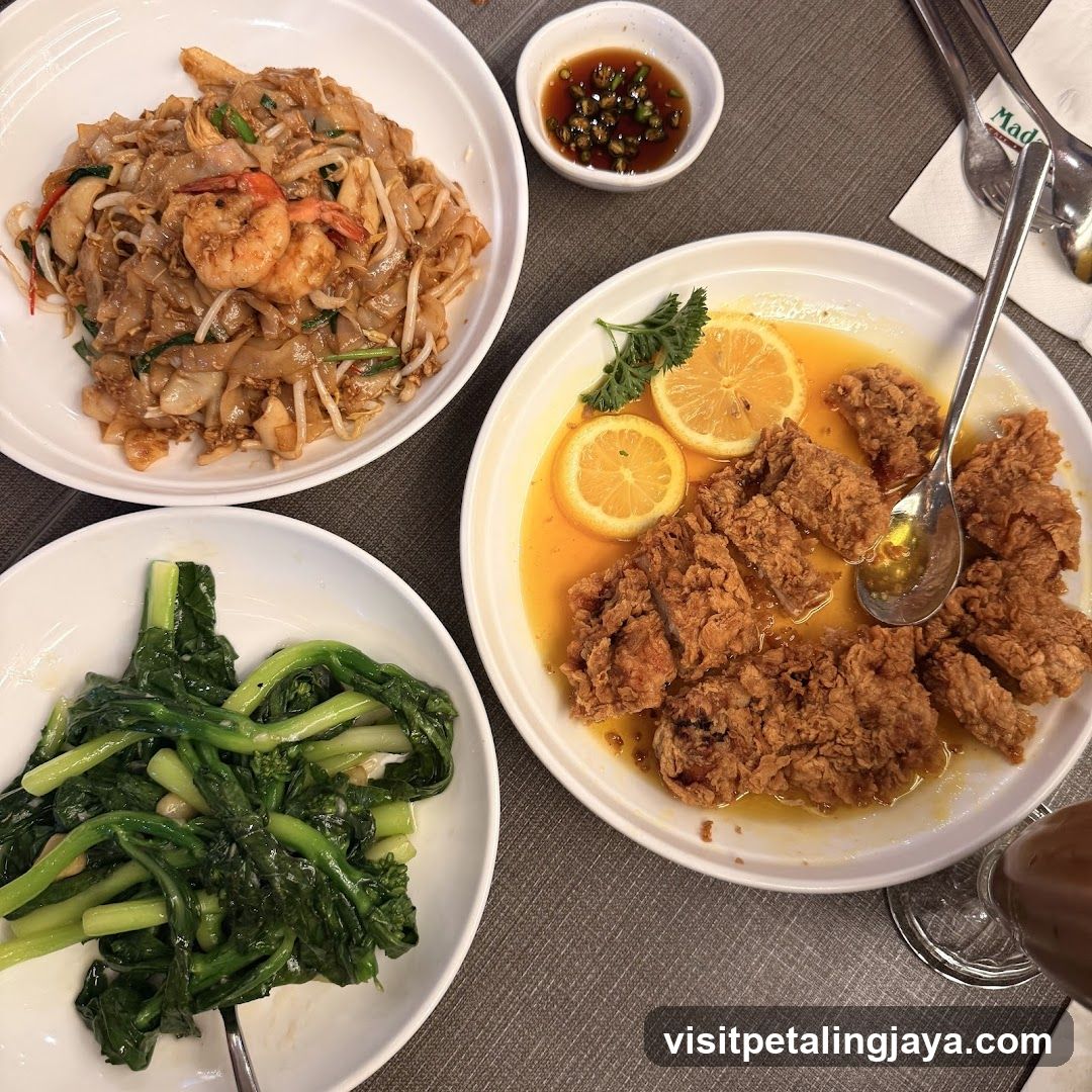 Thai-Chinese Fusion Meal