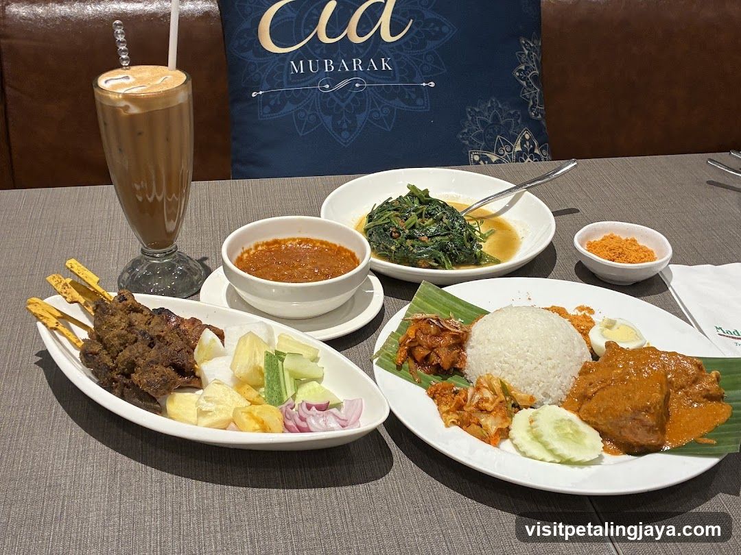 Mudik Mubarak Meal Spread