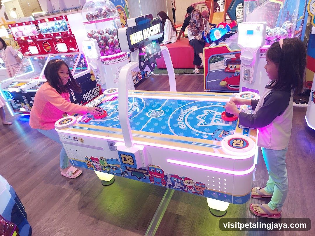 Arcade Game Hall Interior
