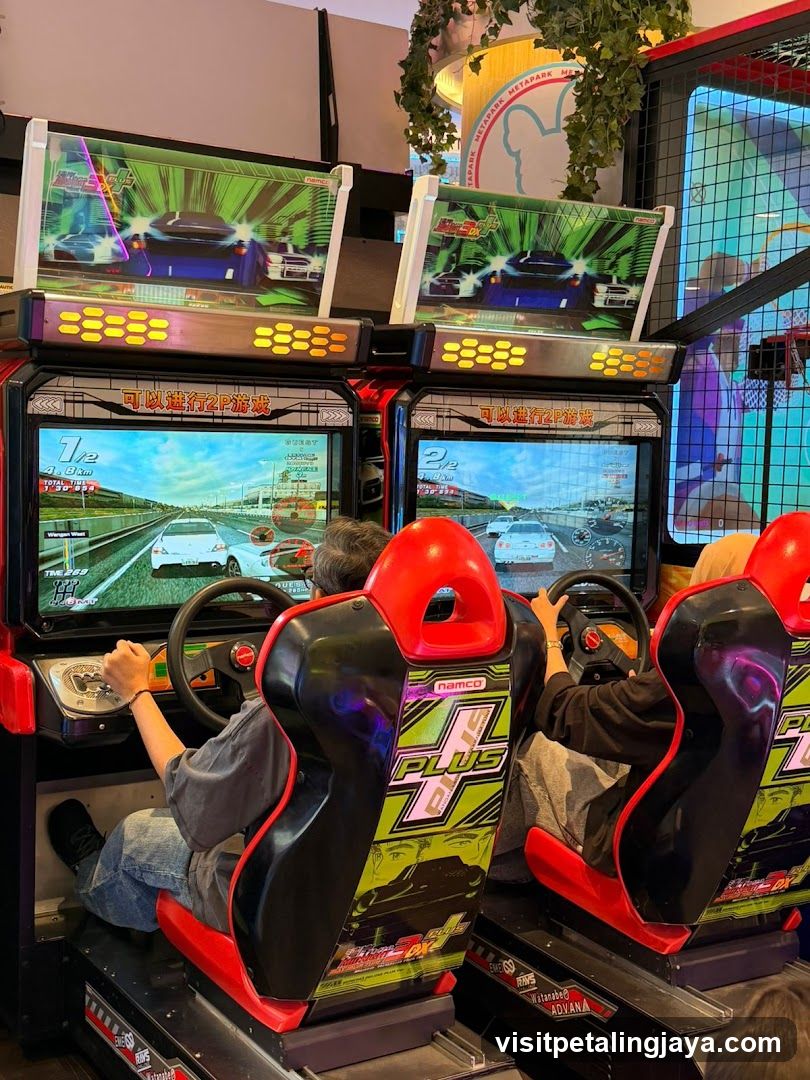 Arcade Racing Game Station