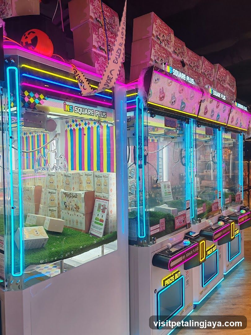 Claw Machine Display