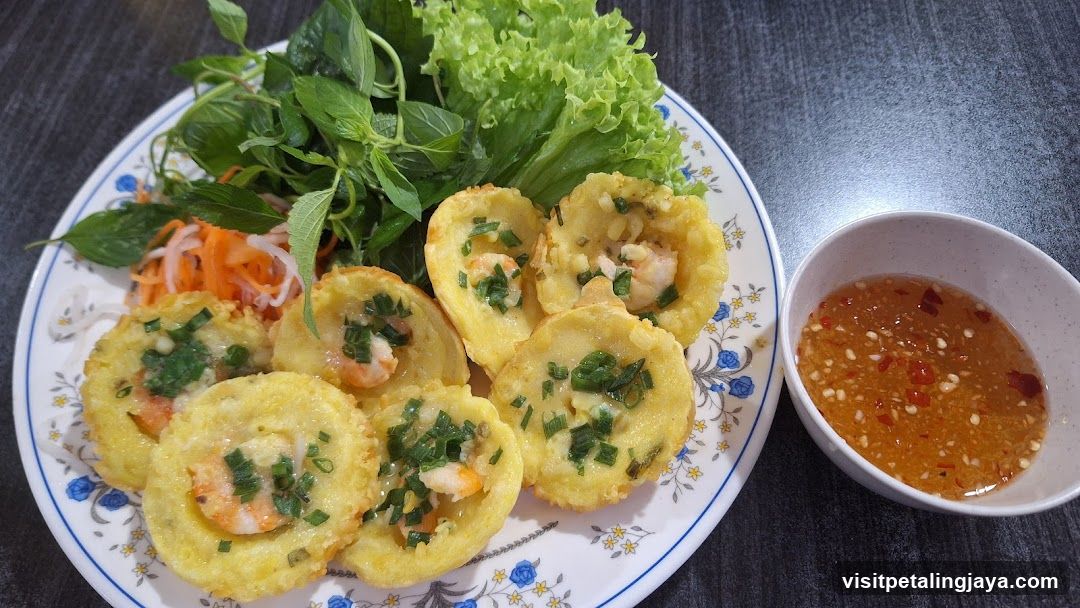 Fried Egg Cups with Shrimp and Herbs