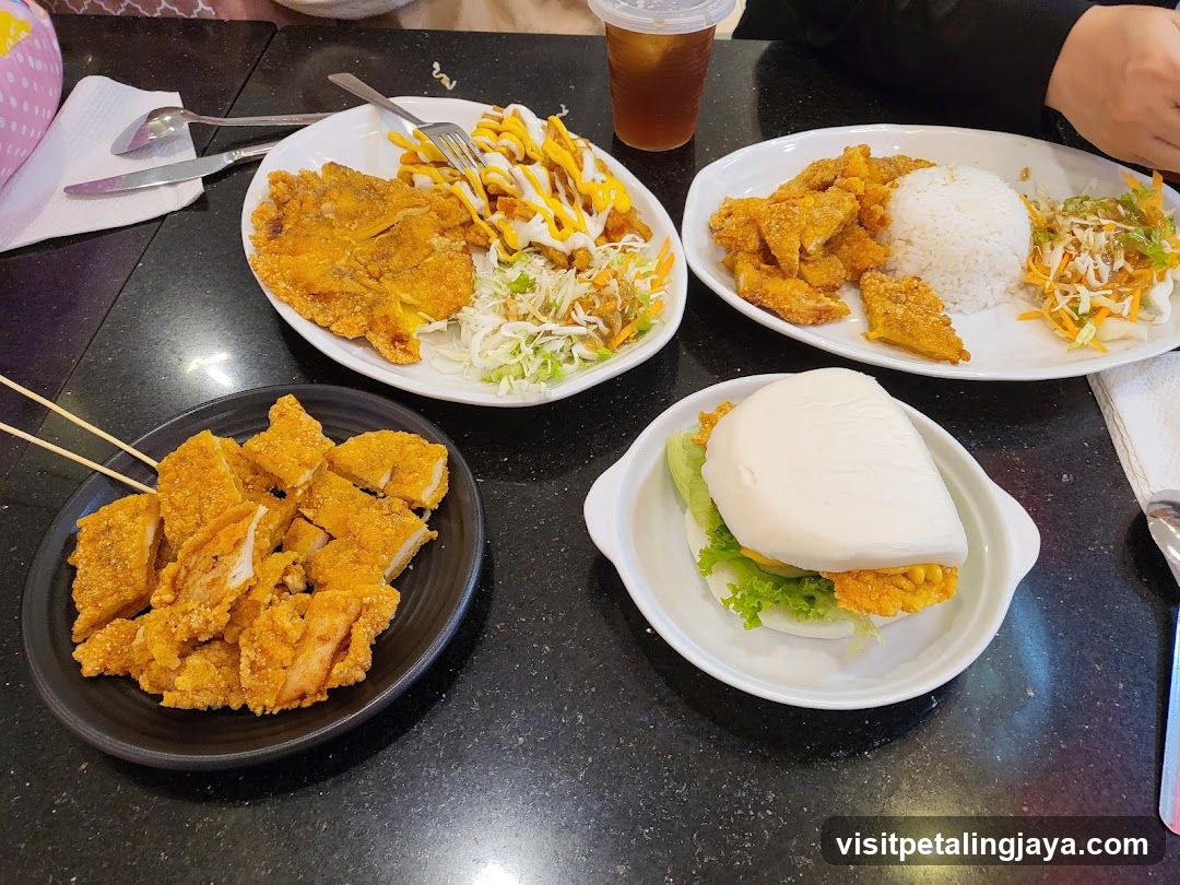 Korean Fried Chicken and Rice Meal