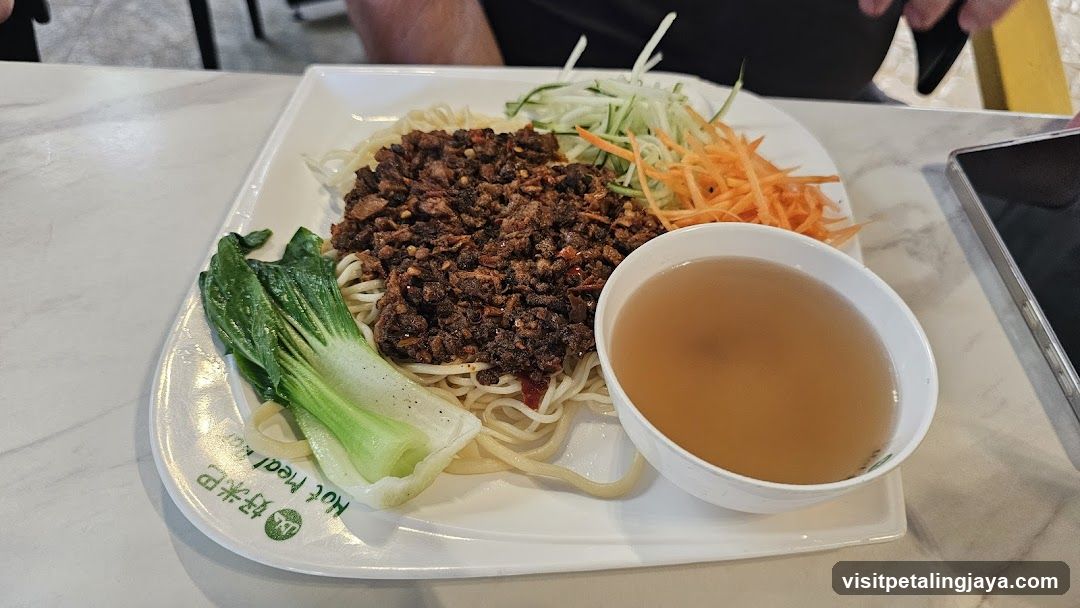 Noodles with Toppings
