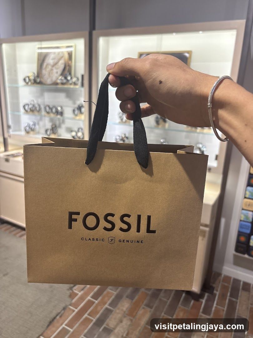 Fossil Shopping Bag