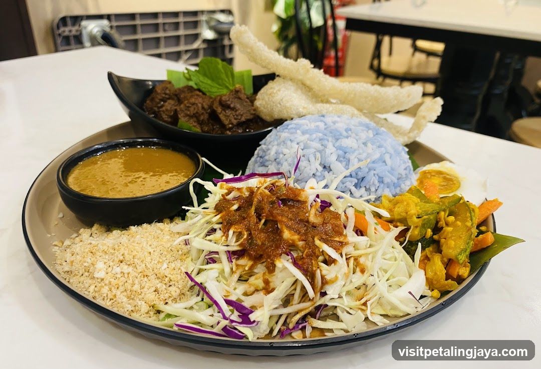 Curry Rice Plate with Side Dishes