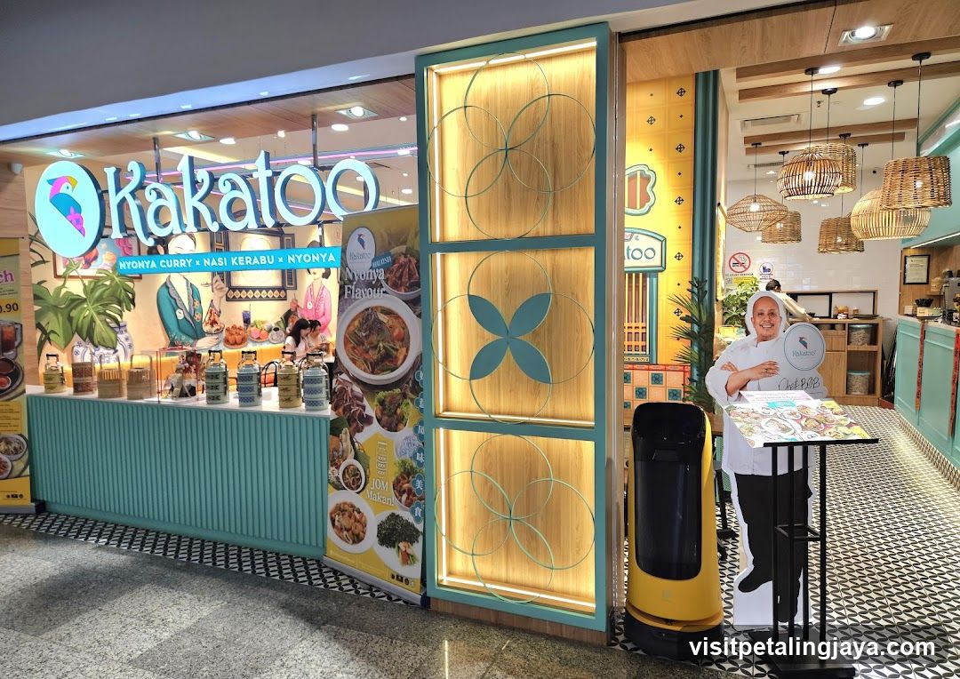 Kakatooo Restaurant Interior and Exterior View