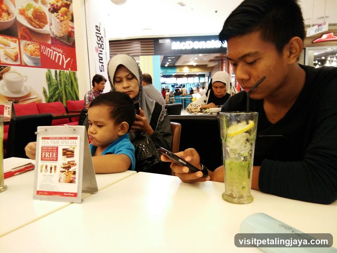 People in a food court