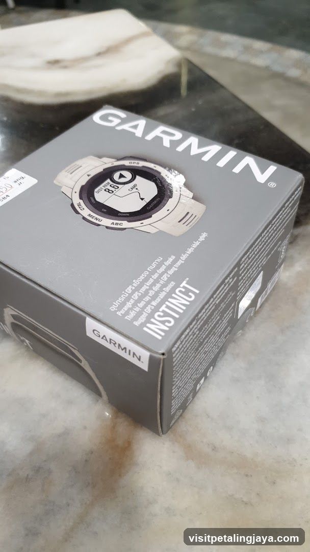 Garmin Instinct Watch Box