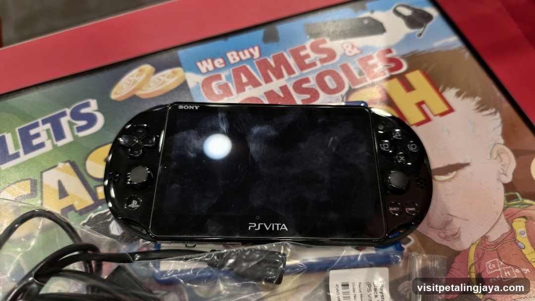PS Vita on store display