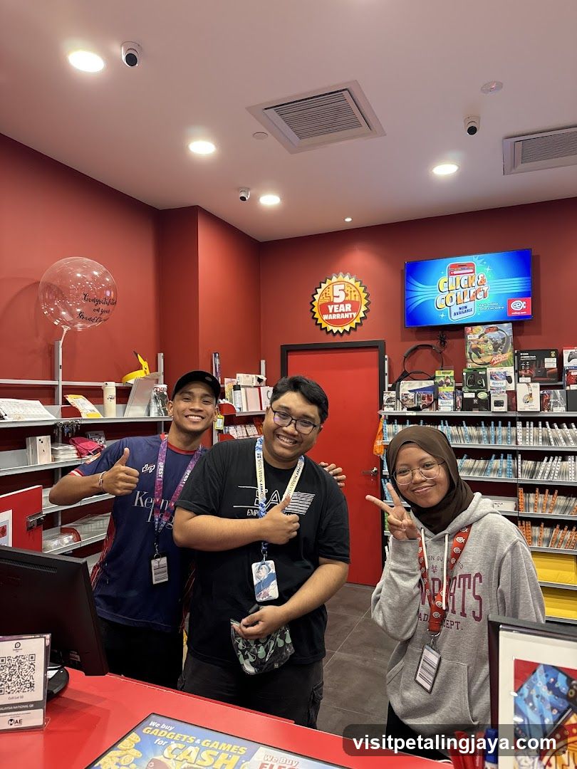 Staff in electronics store