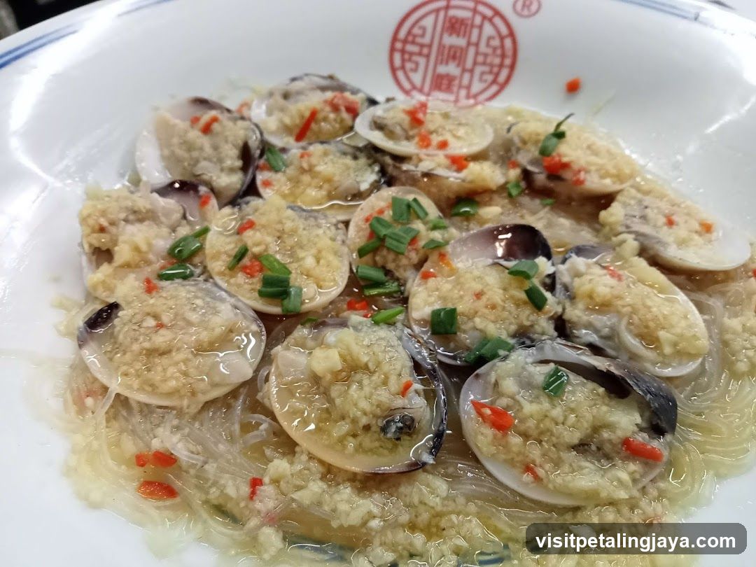 Garlic Clams with Vermicelli