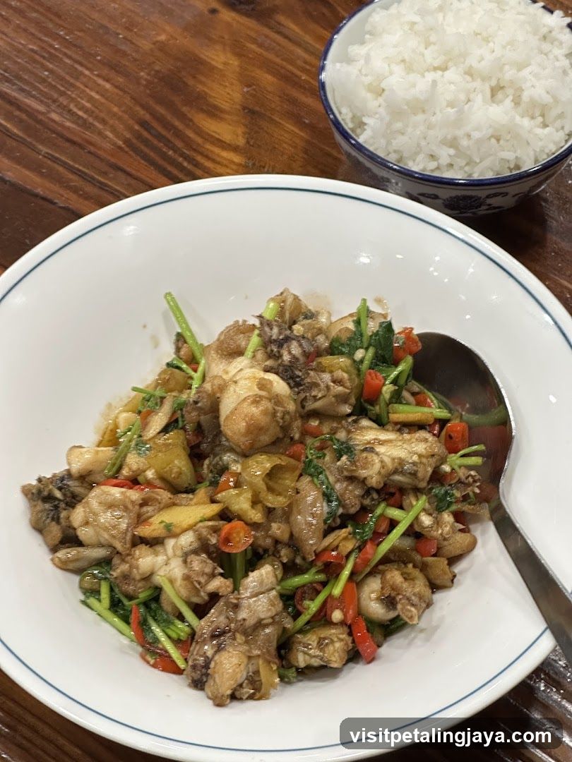 Stir-fried Frog with Vegetables and Rice