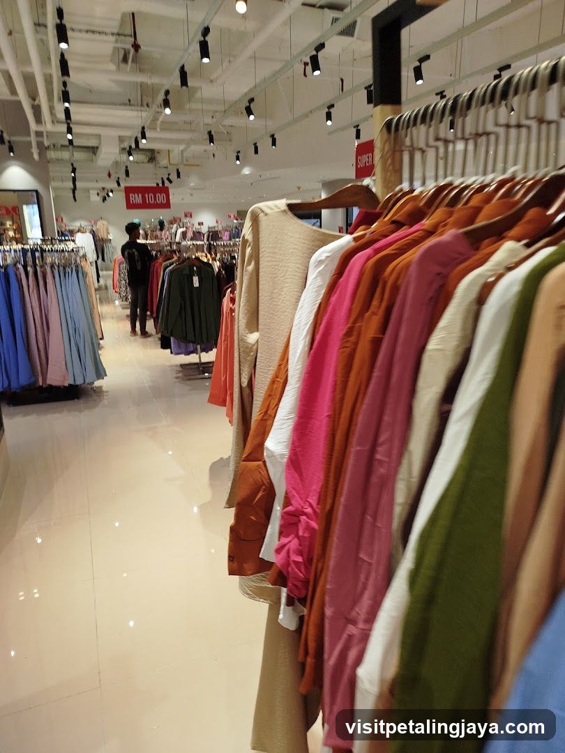 Panda Eyes Department Store