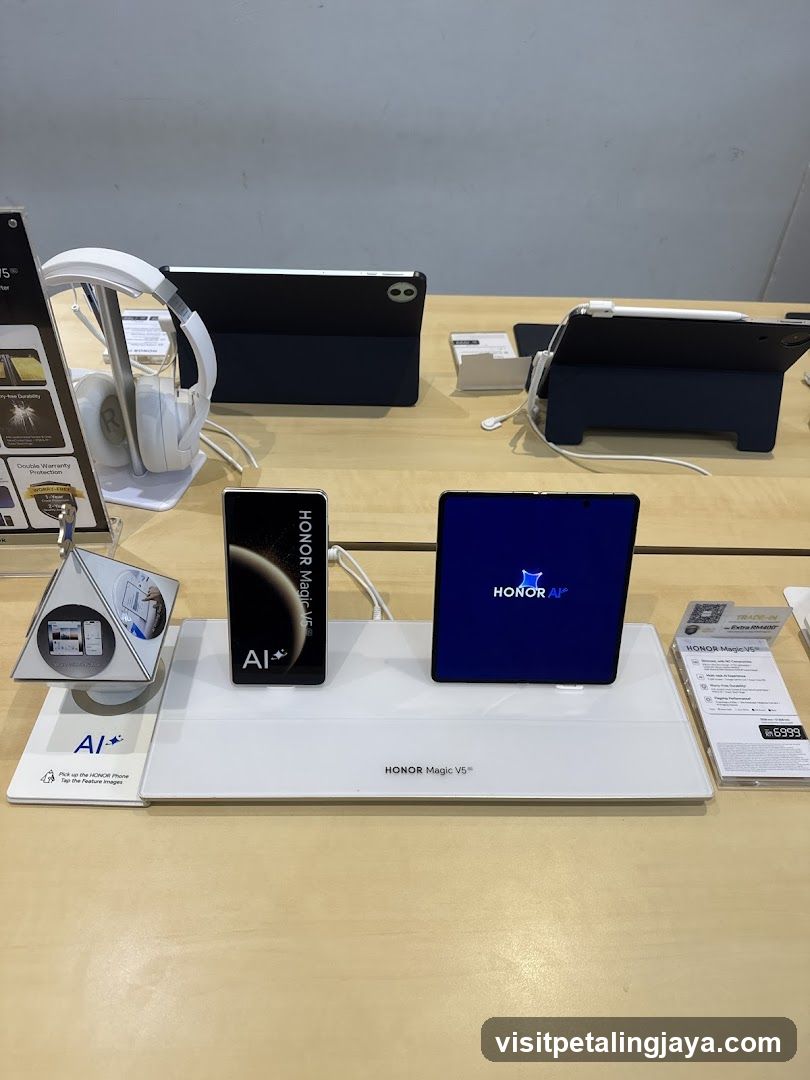 Honor Magic V5+ Display Stand