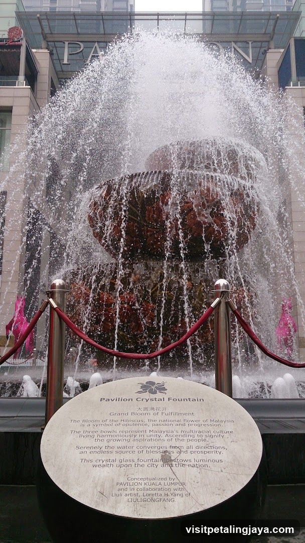 Pavilion Crystal Fountain