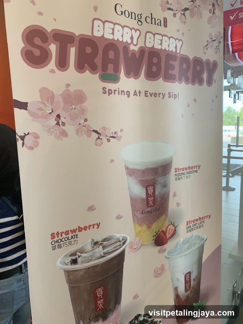 Gong Cha Strawberry Drinks