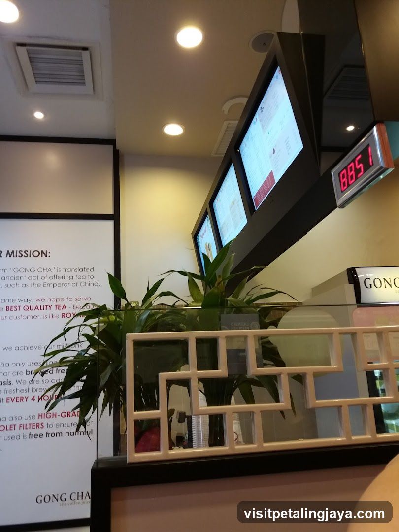 Gong Cha Interior