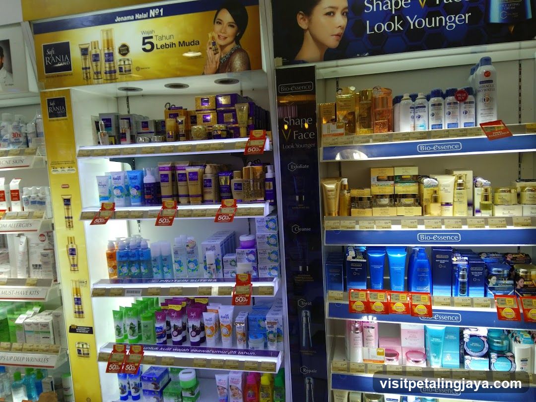 Beauty Product Display Shelf