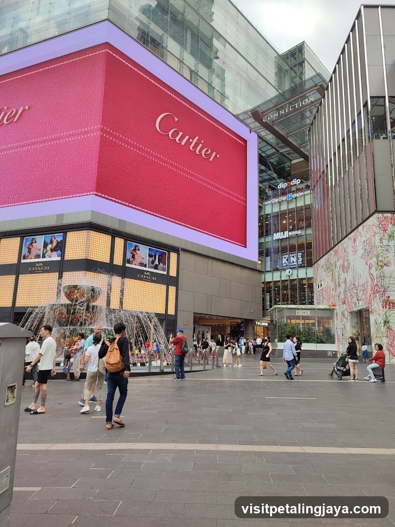 Cartier Storefront with Fountain