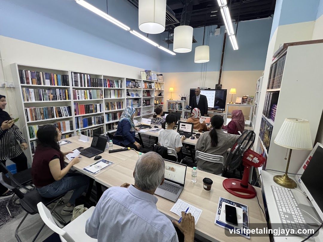 Classroom setting with bookshelves