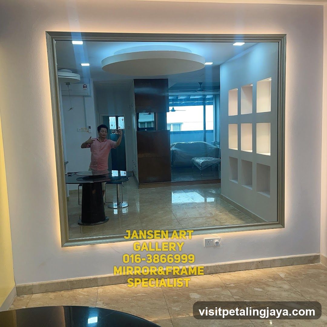 Jansen Art Gallery Interior Reflection