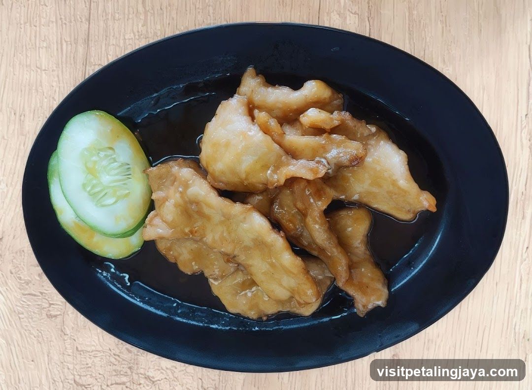 Fried Chicken with Cucumber