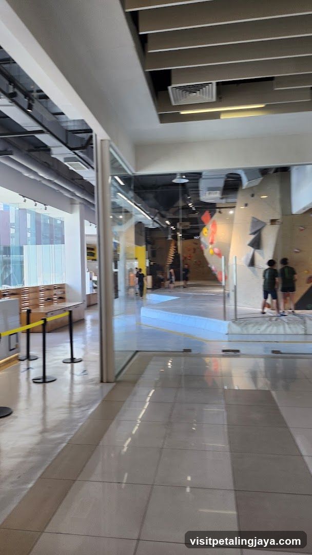 Indoor Climb Center Interior