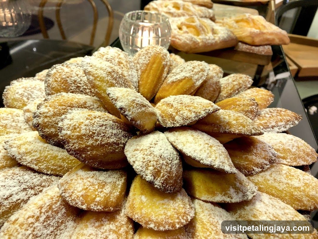 Doughnut Display