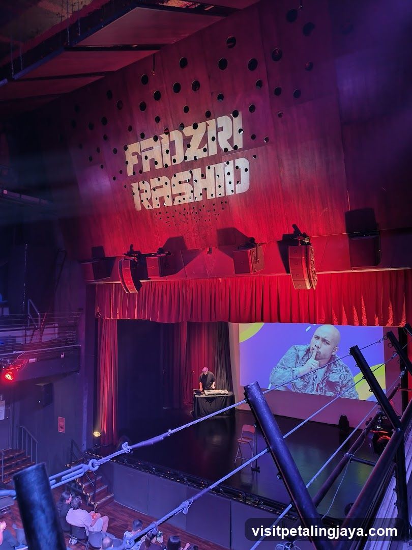 Fridzri Rashid Concert Stage
