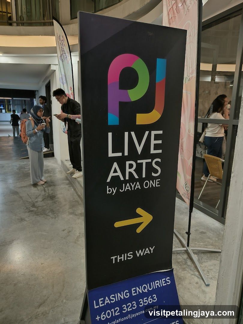 PJ Live Arts by Jaya One Signage