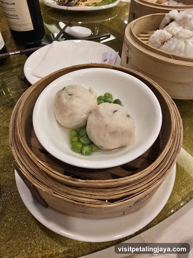 Dim Sum with Dumplings and Peas