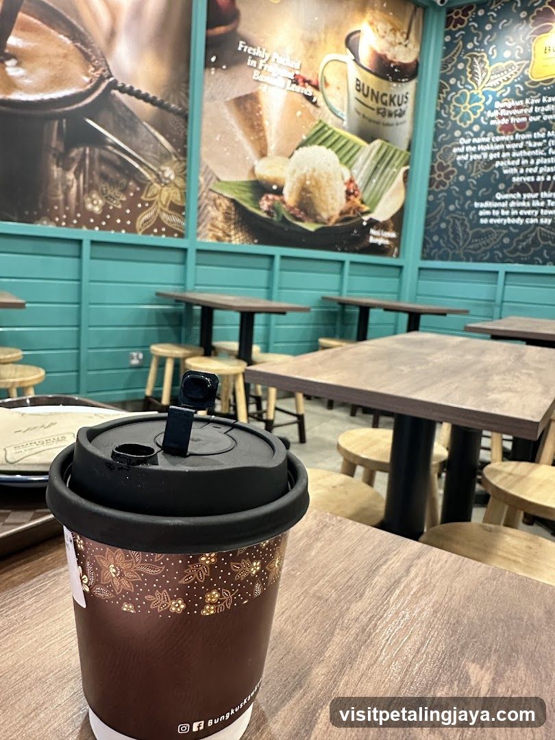 Bungkus Cafe Interior