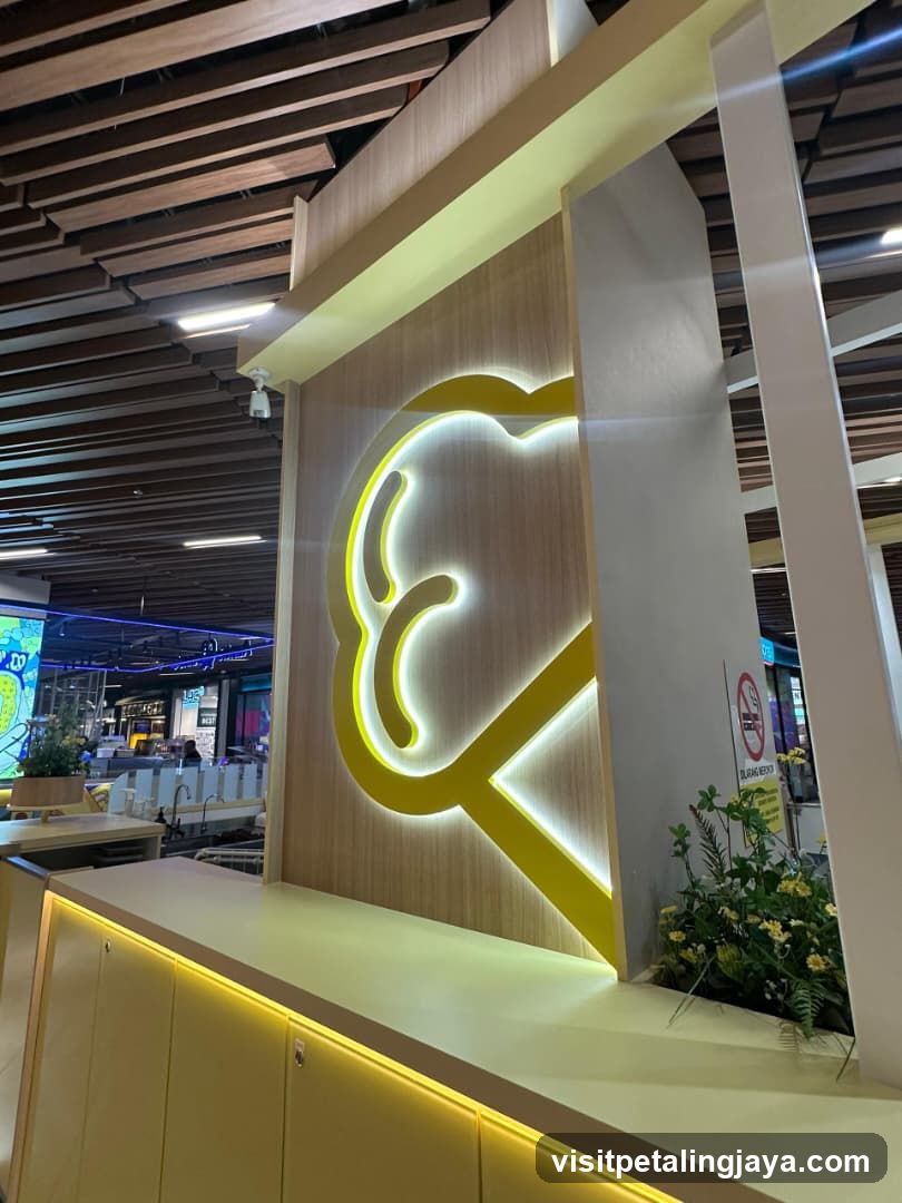 Inside Scoop IOI Mall Damansara