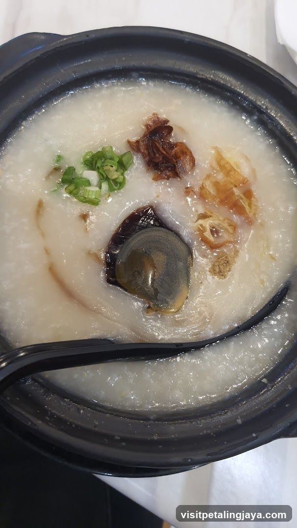 Congee with toppings