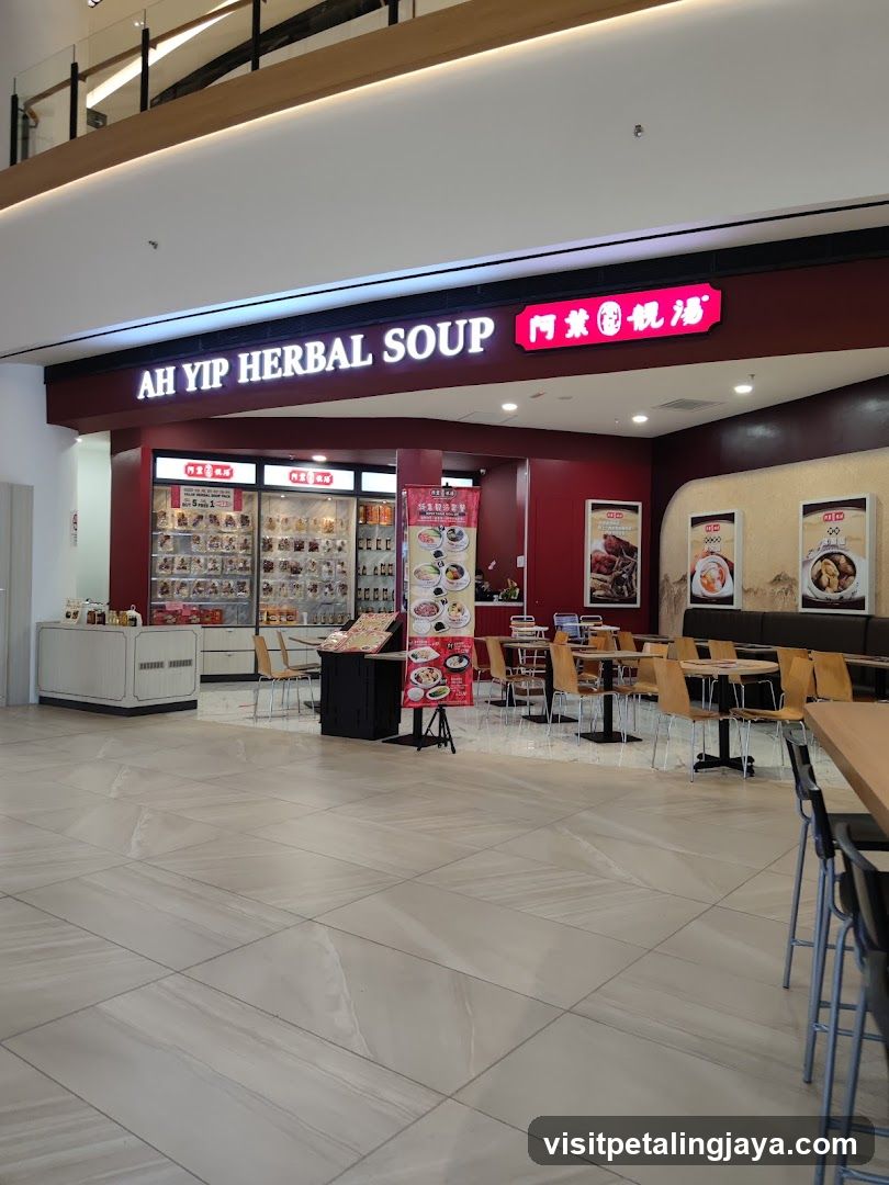 Ah Yip Herbal Soup Interior