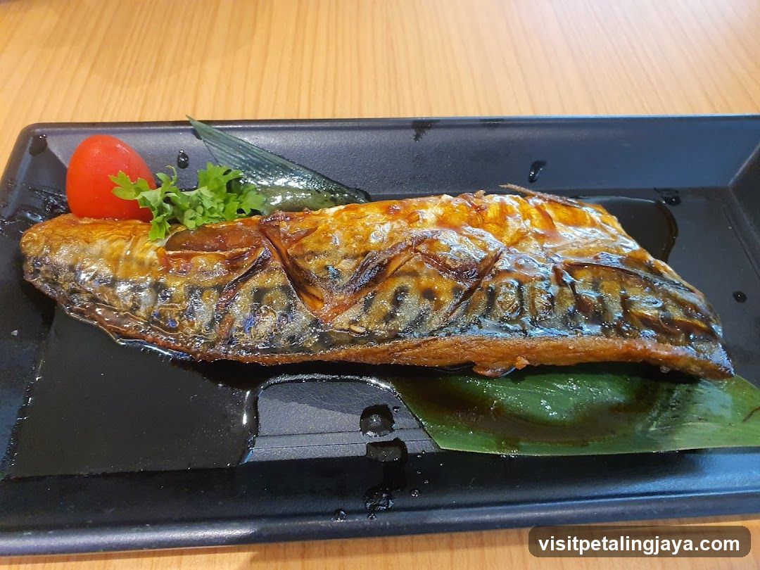 Grilled Fish with Garnish