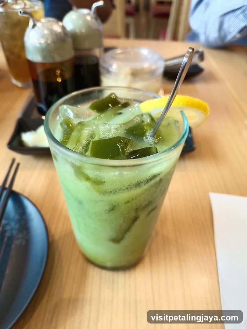 Matcha Lemonade with Jelly