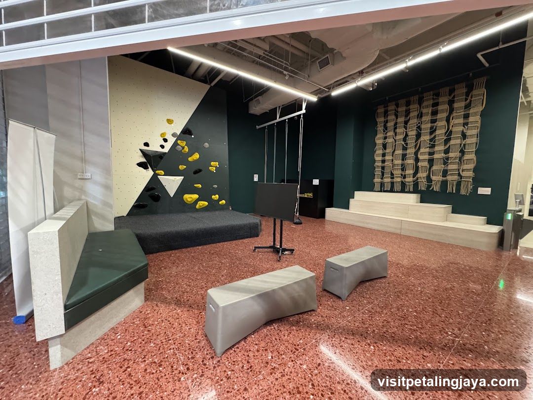 Modern Indoor Activity Space