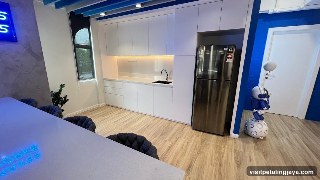U Plus Realty HQ