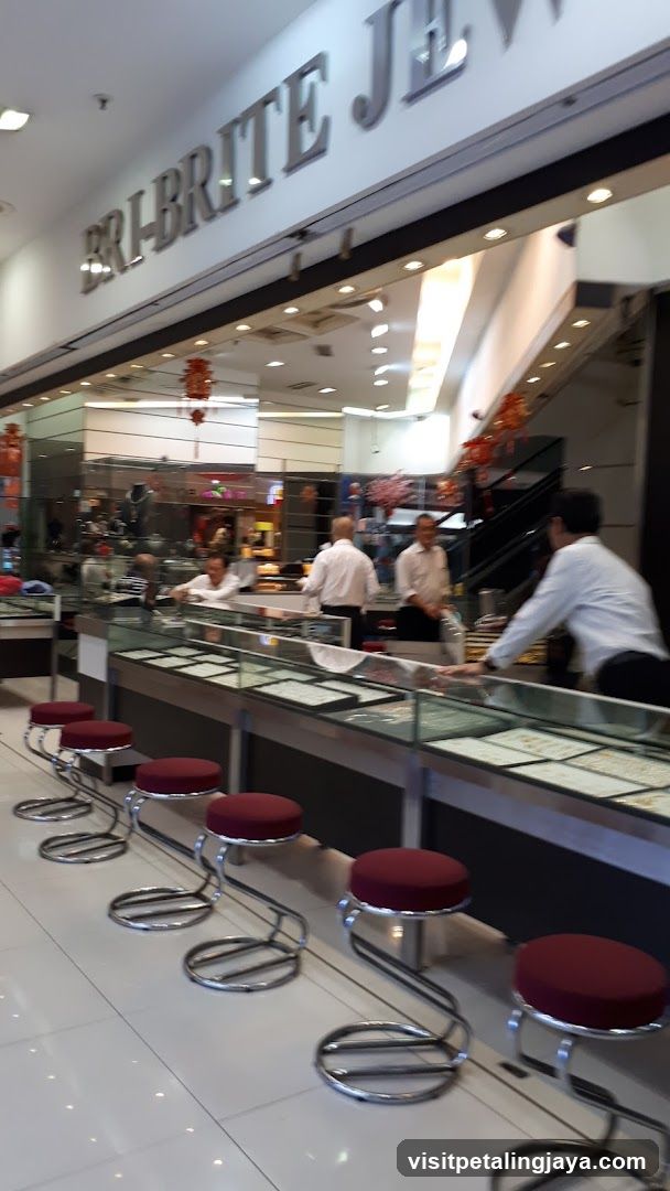 Bri-Brite Jewelry Store Interior