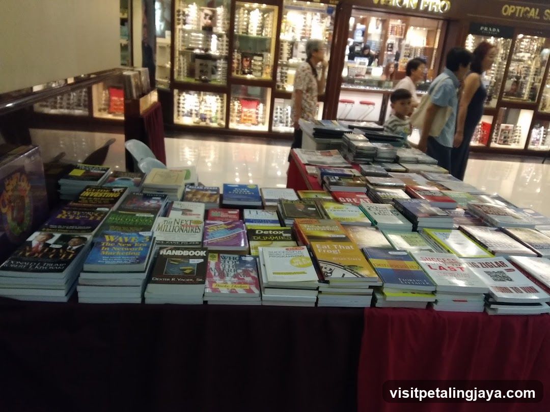 Book Display Table