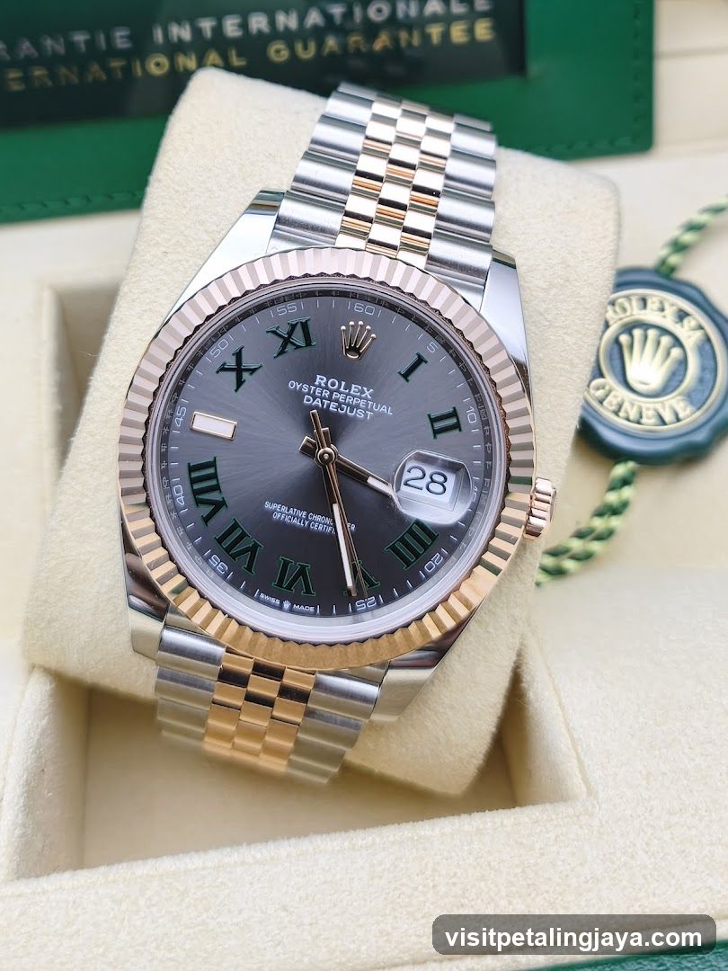 Rolex Datejust Watch Display