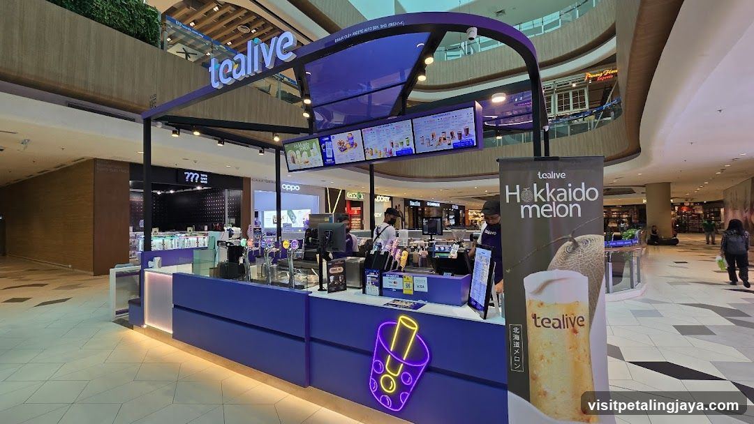 Tealive Kiosk in Mall