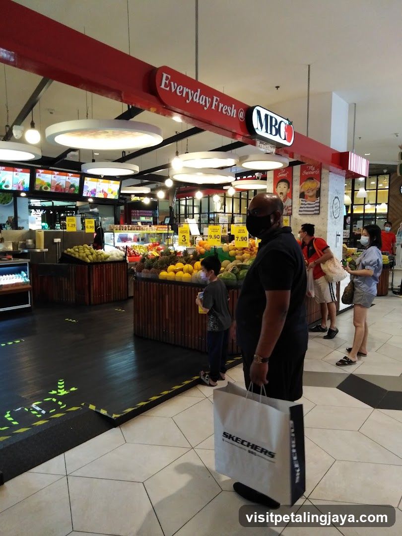 MBC Everyday Fresh Market Interior