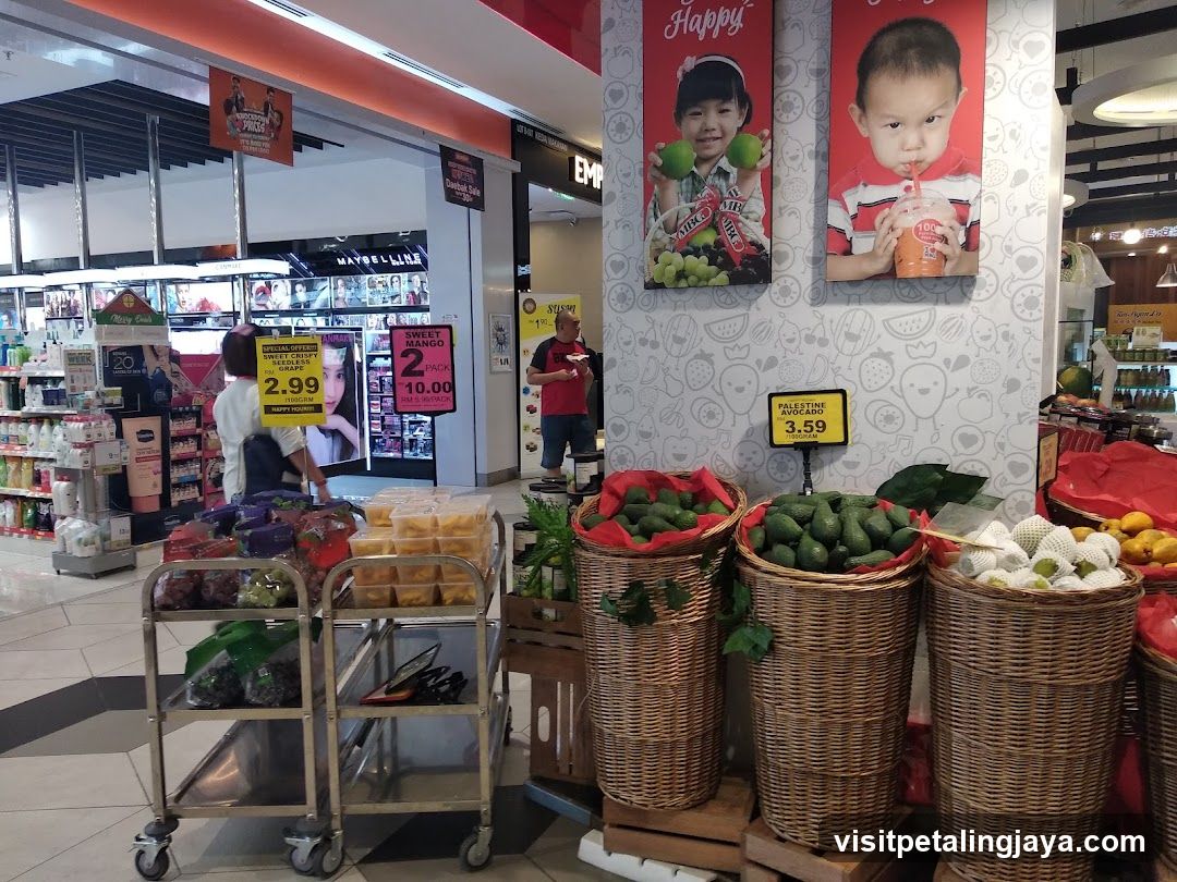 Grocery Store Interior Display