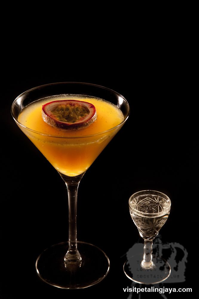 Passion Fruit Cocktail